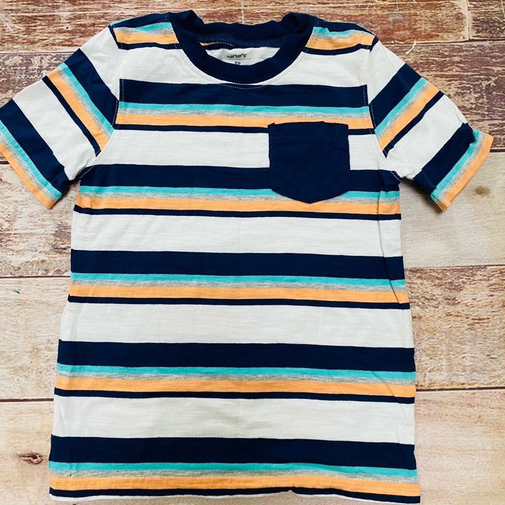 Carter's striped t-shirt size 5T‎